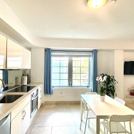 Beachfront Apt In Carlyle Hotel On Ocean Drive Miami Beach Buitenkant foto