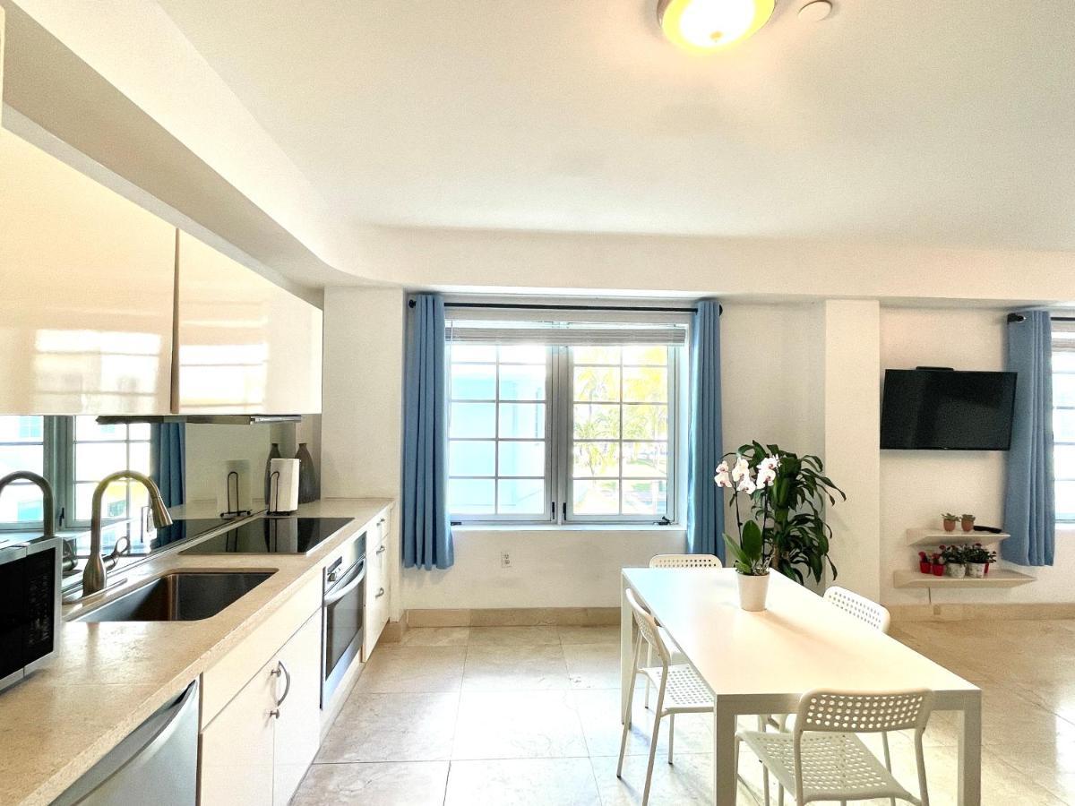 Beachfront Apt In Carlyle Hotel On Ocean Drive Miami Beach Buitenkant foto