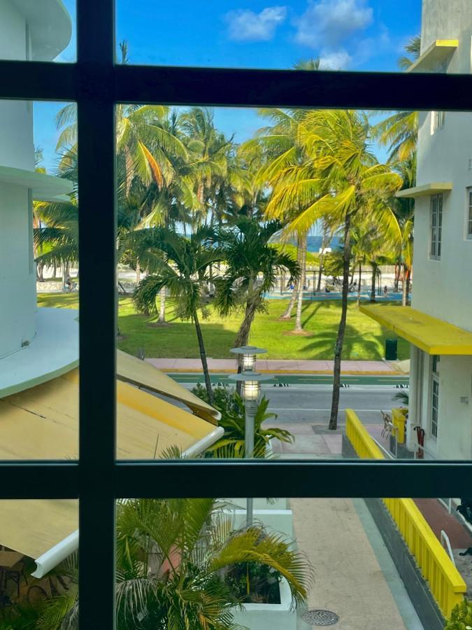 Beachfront Apt In Carlyle Hotel On Ocean Drive Miami Beach Buitenkant foto